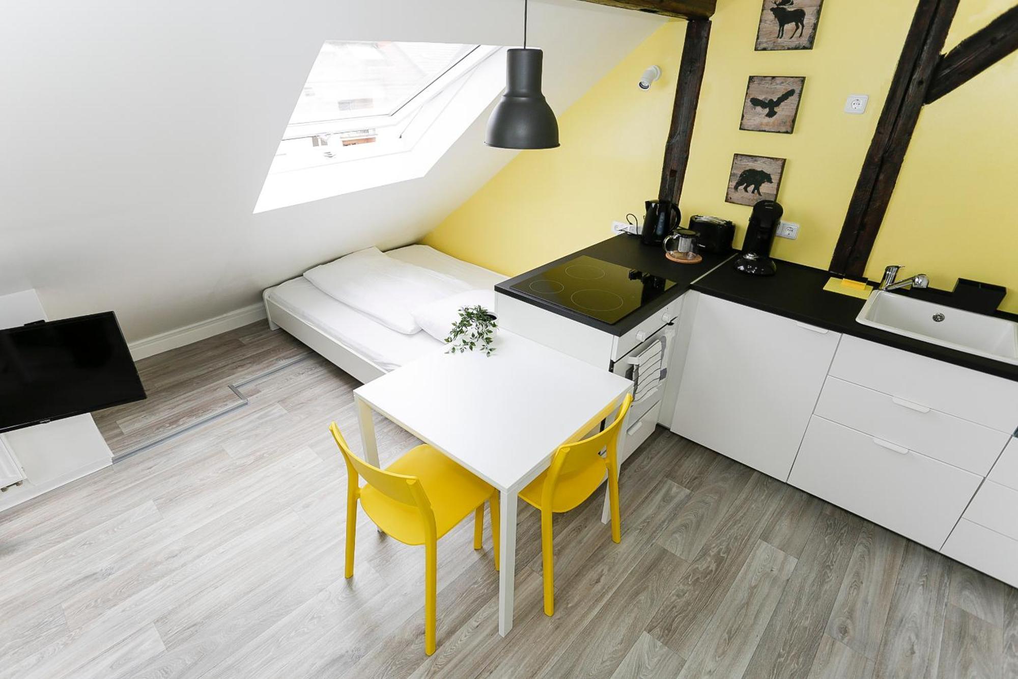 Zentral Gelegene Monteur-dg-wohnung Apartment Nuremberg
